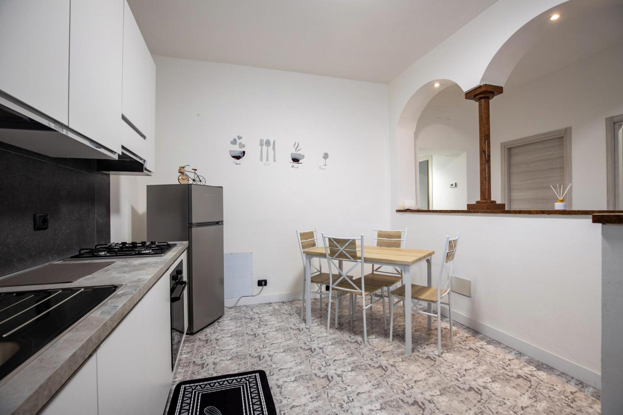 Casa Malu' Bed & Breakfast Legnano Bagian luar foto